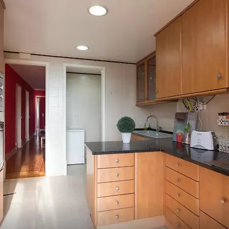Strawberry Fields - 6 Bedroom At Avenida Lägenhet