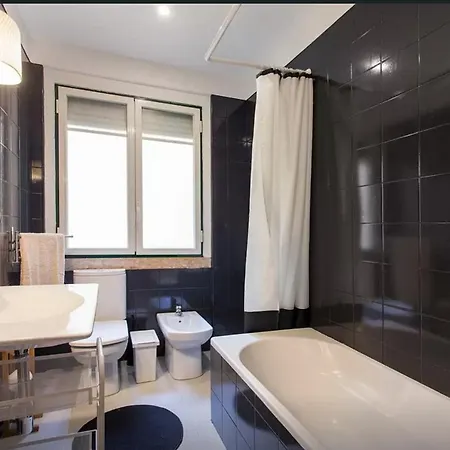 Strawberry Fields - 6 Bedroom At Avenida リスボン
